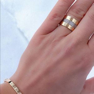 the cartier love ring